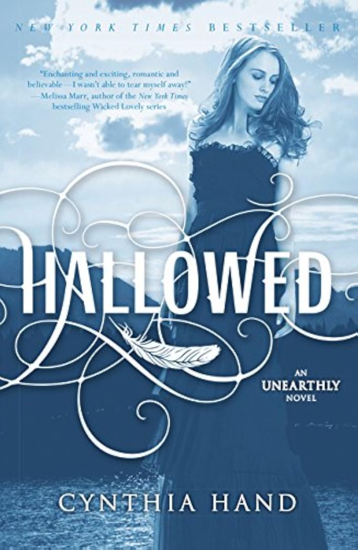 Couverture du livre « UNEARTHLY - HALLOWED - AN UNEARTHLY NOVEL », librairie Les Contes Infusés à Corte