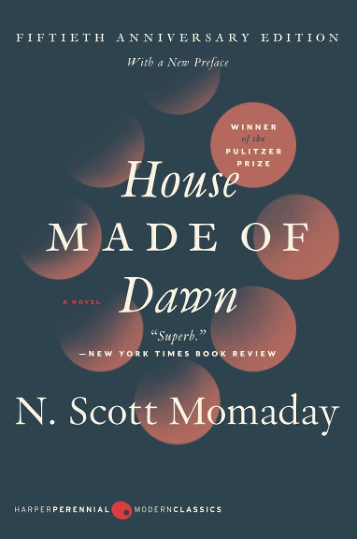 Couverture du livre « HOUSE MADE OF DAWN » de Momaday, Scott N, librairie Les Contes Infusés à Corte