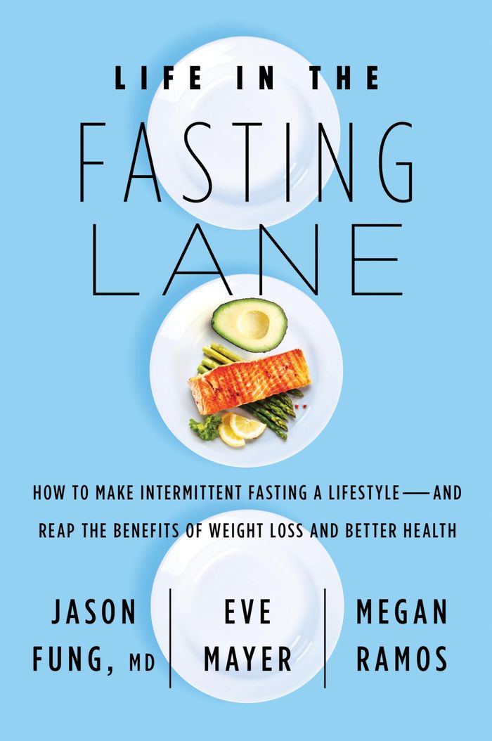 Couverture du livre « LIFE IN THE FASTING LANE - HOW TO MAKE INTERMITTENT FASTING A LIFESTYLE--AND REAP THE BENEFITS OF WE » de Fung/mayer/ramos, librairie Les Contes Infusés à Corte