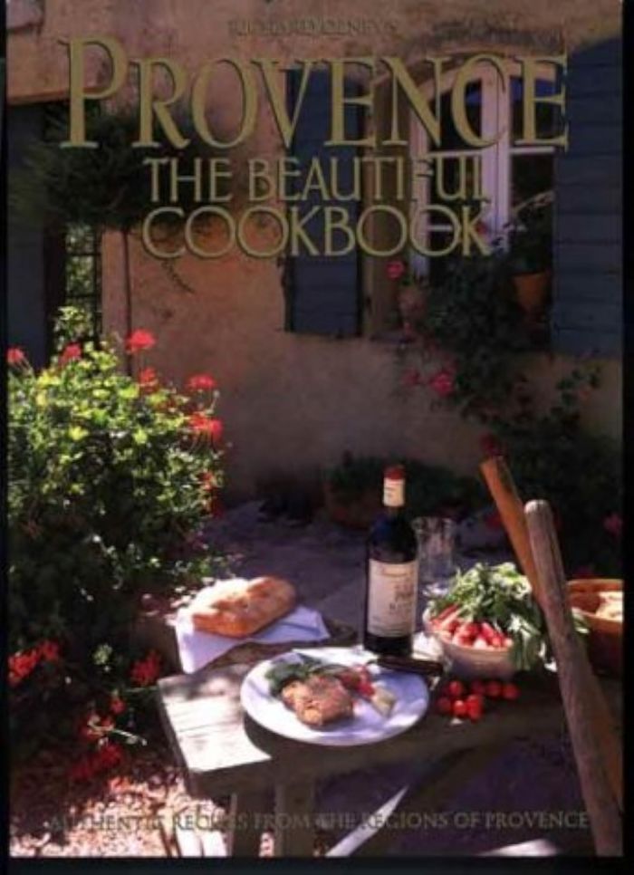 Couverture du livre « PROVENCE THE BEAUTIFUL COOKBOOK » de Richard Olney, librairie Les Contes Infusés à Corte