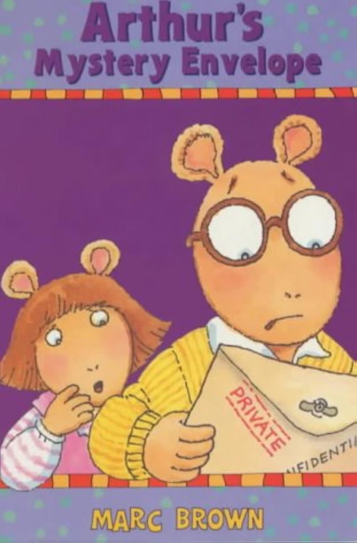 Couverture du livre « ARTHUR'S MYSTERY ENVELOPE » de Rhcb, librairie Les Contes Infusés à Corte