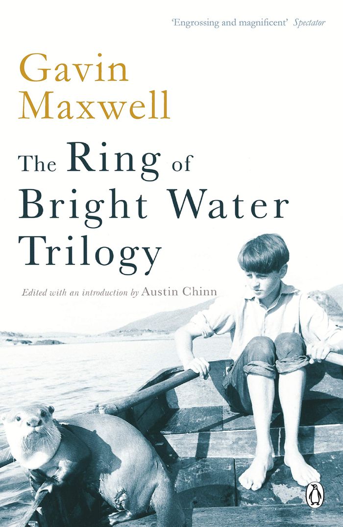 Couverture du livre « THE RING OF BRIGHT WATER TRILOGY - RING OF BRIGHT WATER, THE ROCKS REMAIN, RAVEN SEEK THY BROTHER », librairie Les Contes Infusés à Corte