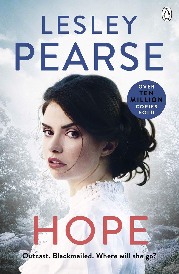 Couverture du livre « HOPE » de Lesley Pearse, librairie Les Contes Infusés à Corte