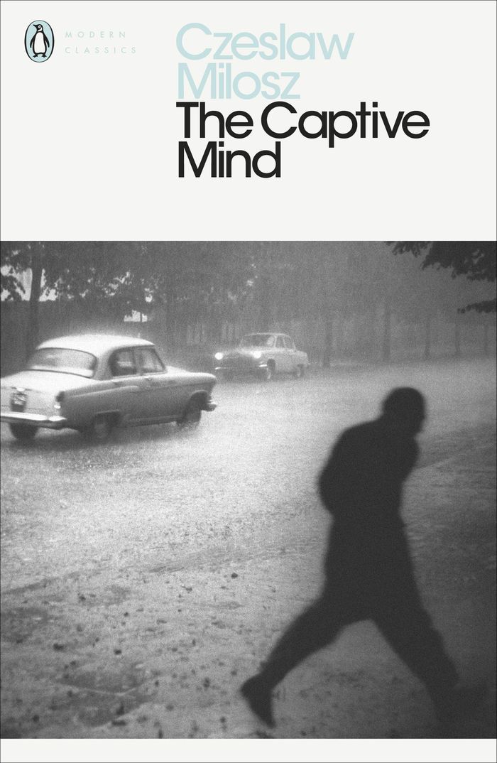 Couverture du livre « PENGUIN MODERN CLASSICS - THE CAPTIVE MIND », librairie Les Contes Infusés à Corte