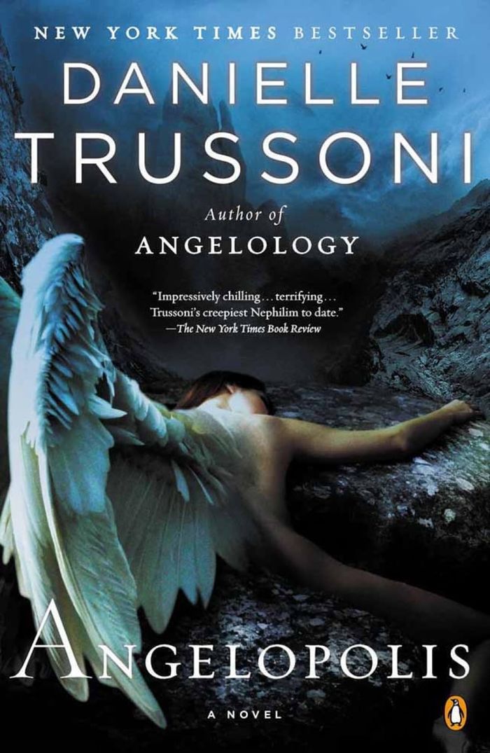 Couverture du livre « ANGELOPOLIS » de Danielle Trussoni, librairie Les Contes Infusés à Corte