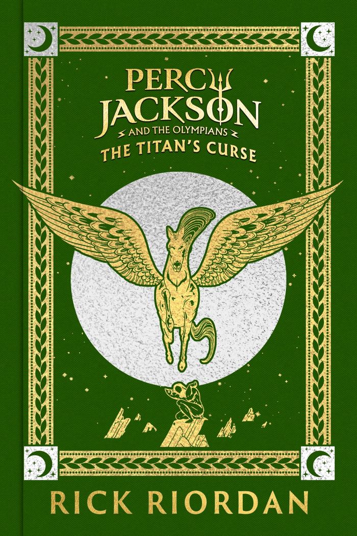 Couverture du livre « PERCY JACKSON AND THE OLYMPIANS: TITAN'S CURSE (DELUXE COLLECTOR'S EDITION) - EDITION SPECIALE » de 364920/riordan, librairie Les Contes Infusés à Corte