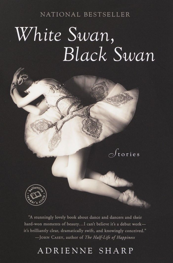 Couverture du livre « WHITE SWAN, BLACK SWAN - STORIES » de Adrienne Sharp, librairie Les Contes Infusés à Corte