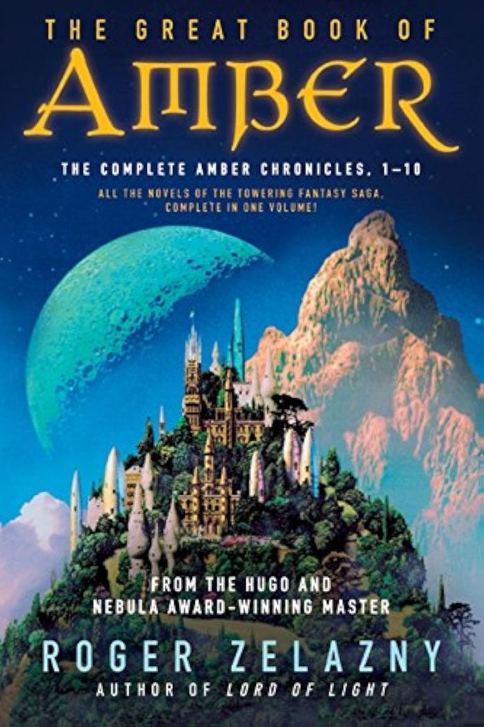 Couverture du livre « THE GREAT BOOK OF AMBER - THE COMPLETE AMBER CHRONICLES, 1-10 » de Roger Zelazny, librairie Les Contes Infusés à Corte