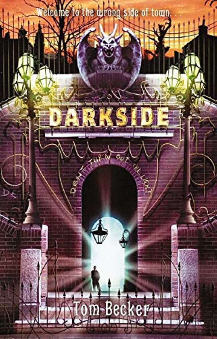 Couverture du livre « DARKSIDE » de Becker, Tom, librairie Les Contes Infusés à Corte