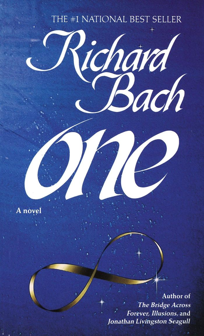 Couverture du livre « ONE - A NOVEL », librairie Les Contes Infusés à Corte