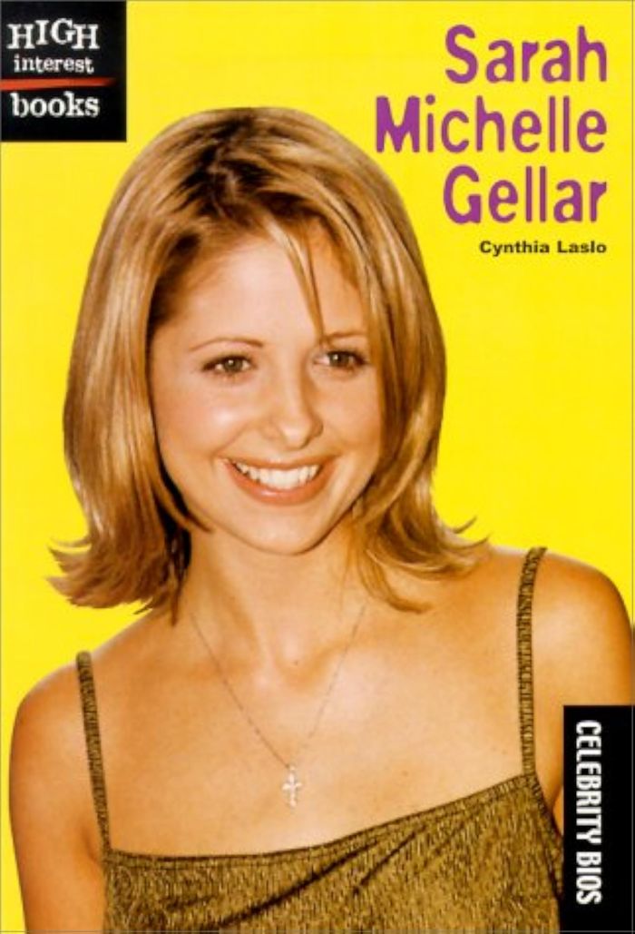 Couverture du livre « SARAH MICHELLE GELLAR » de Cynthia Laslo, librairie Les Contes Infusés à Corte