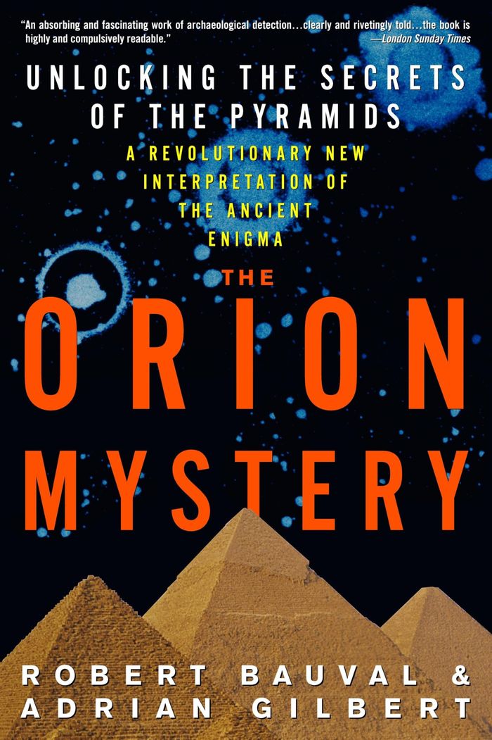 Couverture du livre « THE ORION MYSTERY - UNLOCKING THE SECRETS OF THE PYRAMIDS » de Bauval/gilbert, librairie Les Contes Infusés à Corte