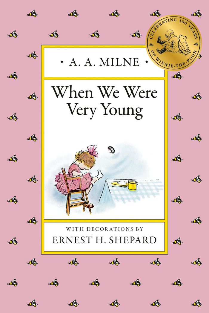 Couverture du livre « WINNIE-THE-POOH - WHEN WE WERE VERY YOUNG » de Milne/shepard, librairie Les Contes Infusés à Corte