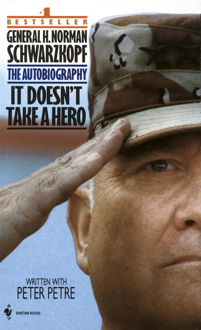 Couverture du livre « IT DOESN'T TAKE A HERO - THE AUTOBIOGRAPHY OF GENERAL NORMAN SCHWARZKOPF », librairie Les Contes Infusés à Corte