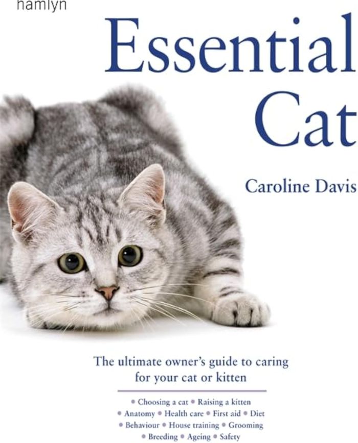 Couverture du livre « ESSENTIAL CAT » de Davis, Caroline, librairie Les Contes Infusés à Corte