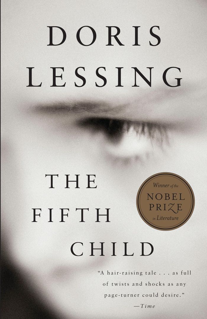 Couverture du livre « VINTAGE INTERNATIONAL - THE FIFTH CHILD » de Doris Lessing, librairie Les Contes Infusés à Corte