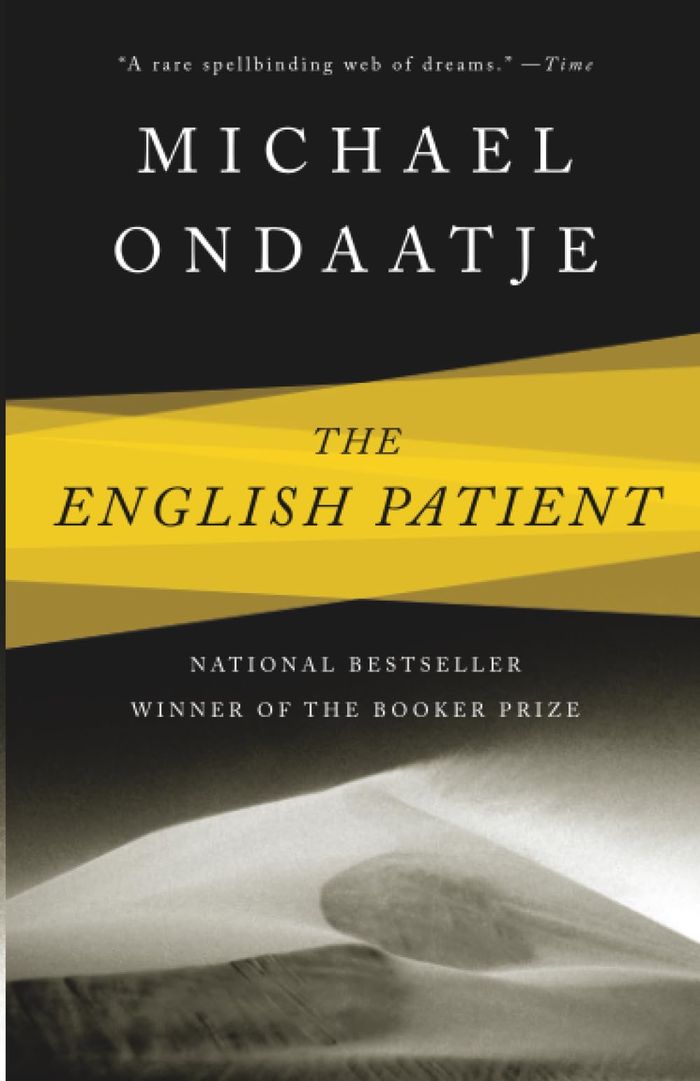 Couverture du livre « VINTAGE INTERNATIONAL - THE ENGLISH PATIENT - MAN BOOKER PRIZE WINNER » de Michael Ondaatje, librairie Les Contes Infusés à Corte