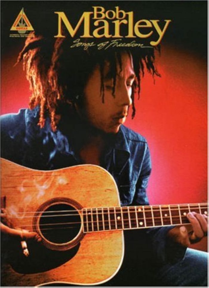 Couverture du livre « BOB MARLEY : SONGS OF FREEDOM - GUITAR  RECORDED VERSIONS - 35 TITRES - GUITAR [TAB], WITH CHORD » de Marley Bob, librairie Les Contes Infusés à Corte