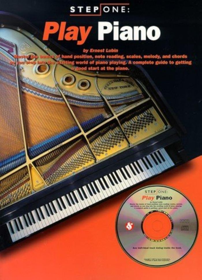 Couverture du livre « STEP ONE: PLAY PIANO PIANO+CD », librairie Les Contes Infusés à Corte