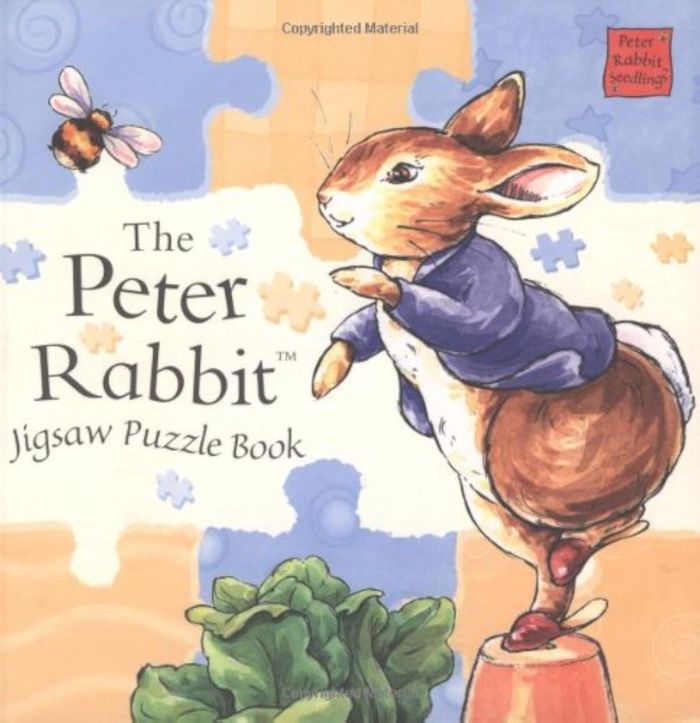 Couverture du livre « PETER RABBIT SEEDLINGS: PETER RABBIT JIGSAW PUZZLE BOOK » de Beatrix Potter, librairie Les Contes Infusés à Corte