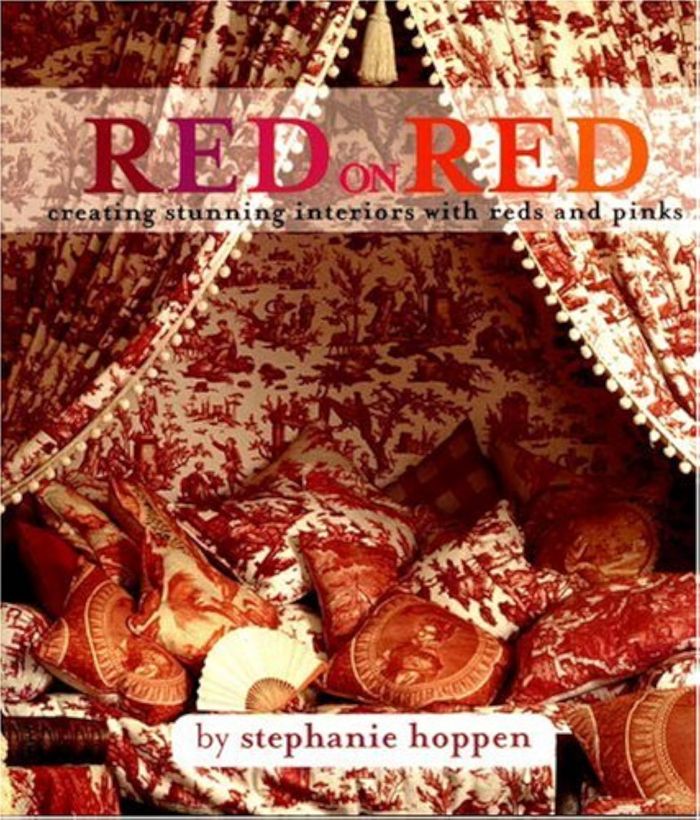 Couverture du livre « RED ON RED » de Hoppen/, librairie Les Contes Infusés à Corte