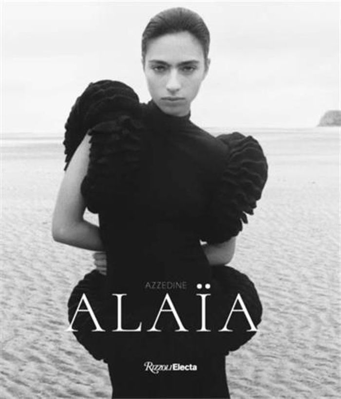 Couverture du livre « AZZEDINE ALAIA /ANGLAIS » de Camerlengo Laura L., librairie Les Contes Infusés à Corte