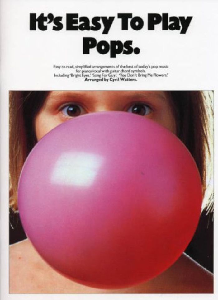 Couverture du livre « IT'S EASY TO PLAY POPS PIANO, VOIX, GUITARE » de Auteurs Divers, librairie Les Contes Infusés à Corte