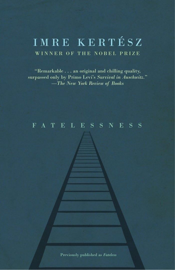 Couverture du livre « VINTAGE INTERNATIONAL - FATELESSNESS » de Imre Kertesz, librairie Les Contes Infusés à Corte