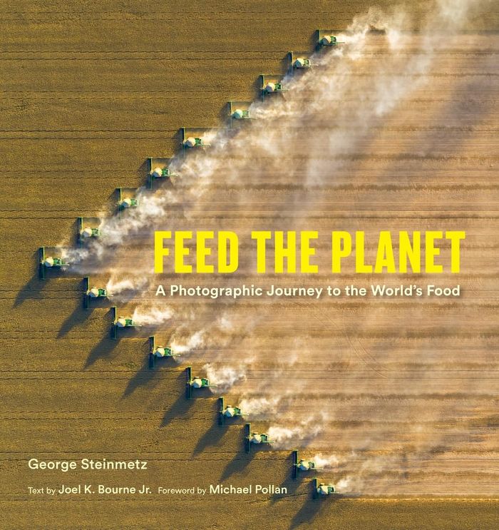 Couverture du livre « FEED THE PLANET - A PHOTOGRAPHIC JOURNEY TO THE WORLD'S FOOD » de Jr. Steinmetz/bourne, librairie Les Contes Infusés à Corte