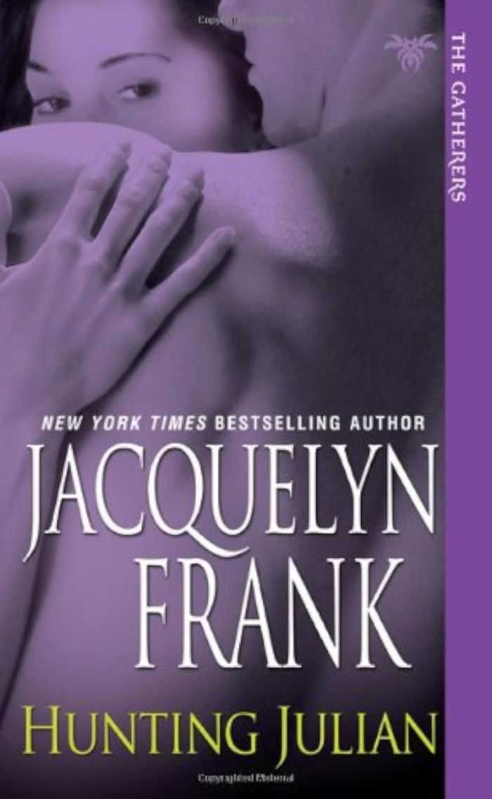 Couverture du livre « HUNTING JULIAN » de Frank, Jacquelyn, librairie Les Contes Infusés à Corte