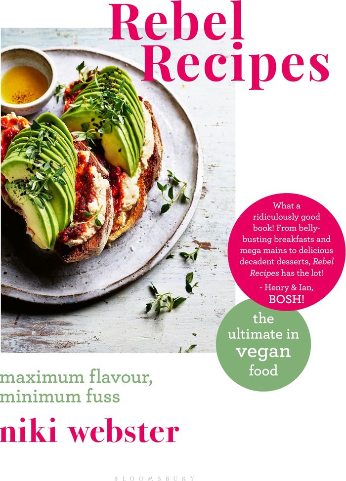 Couverture du livre « REBEL RECIPES - MAXIMUM FLAVOUR, MINIMUM FUSS: THE ULTIMATE IN VEGAN FOOD » de Niki Webster, librairie Les Contes Infusés à Corte