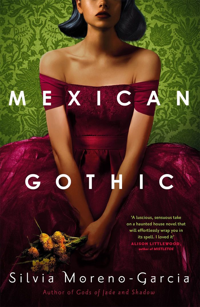 Couverture du livre « MEXICAN GOTHIC - THE EXTRAORDINARY INTERNATIONAL BESTSELLER, 'A NEW CLASSIC OF THE GENRE' » de Silvia Moreno-Garcia, librairie Les Contes Infusés à Corte