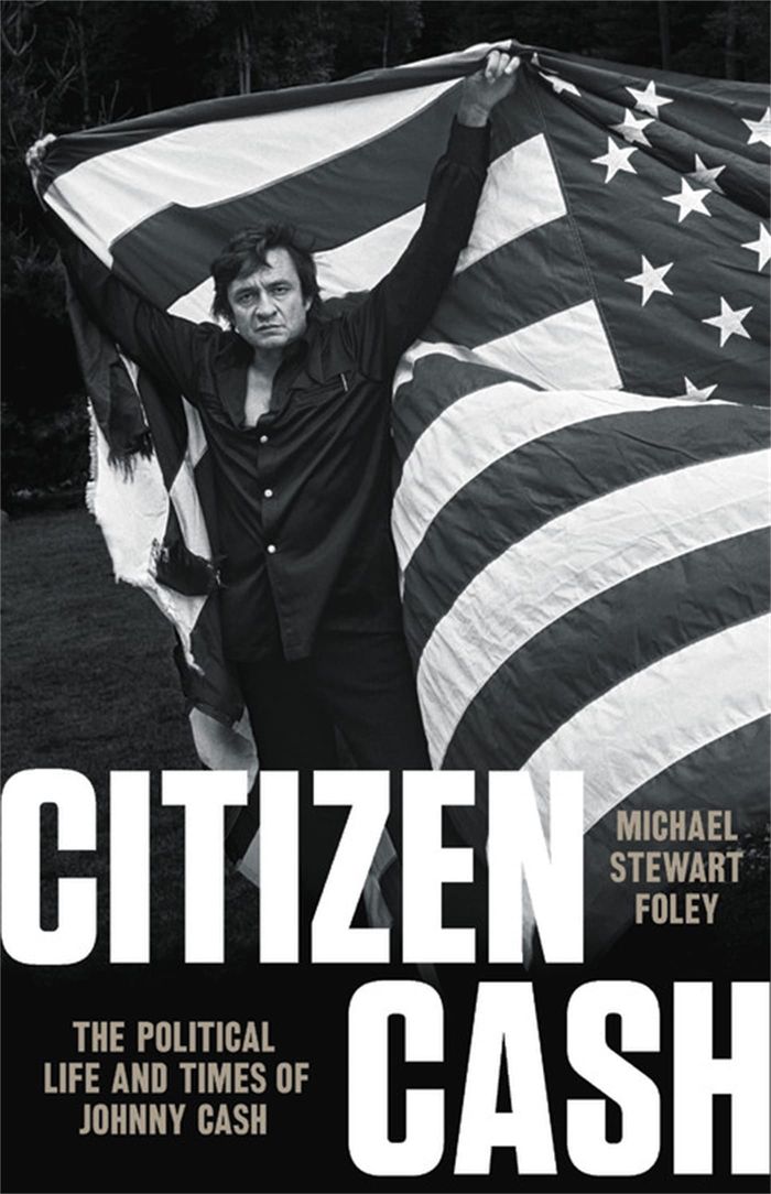 Couverture du livre « CITIZEN CASH - THE POLITICAL LIFE AND TIMES OF JOHNNY CASH », librairie Les Contes Infusés à Corte