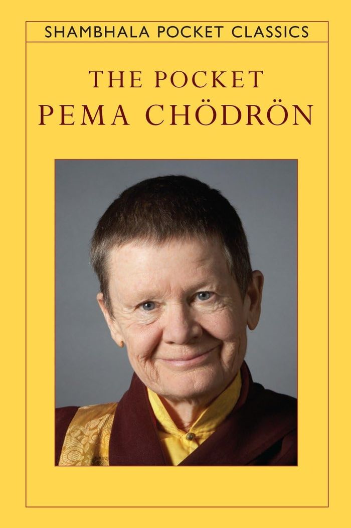 Couverture du livre « SHAMBHALA POCKET CLASSICS - THE POCKET PEMA CHODRON » de Pema Chodron, librairie Les Contes Infusés à Corte