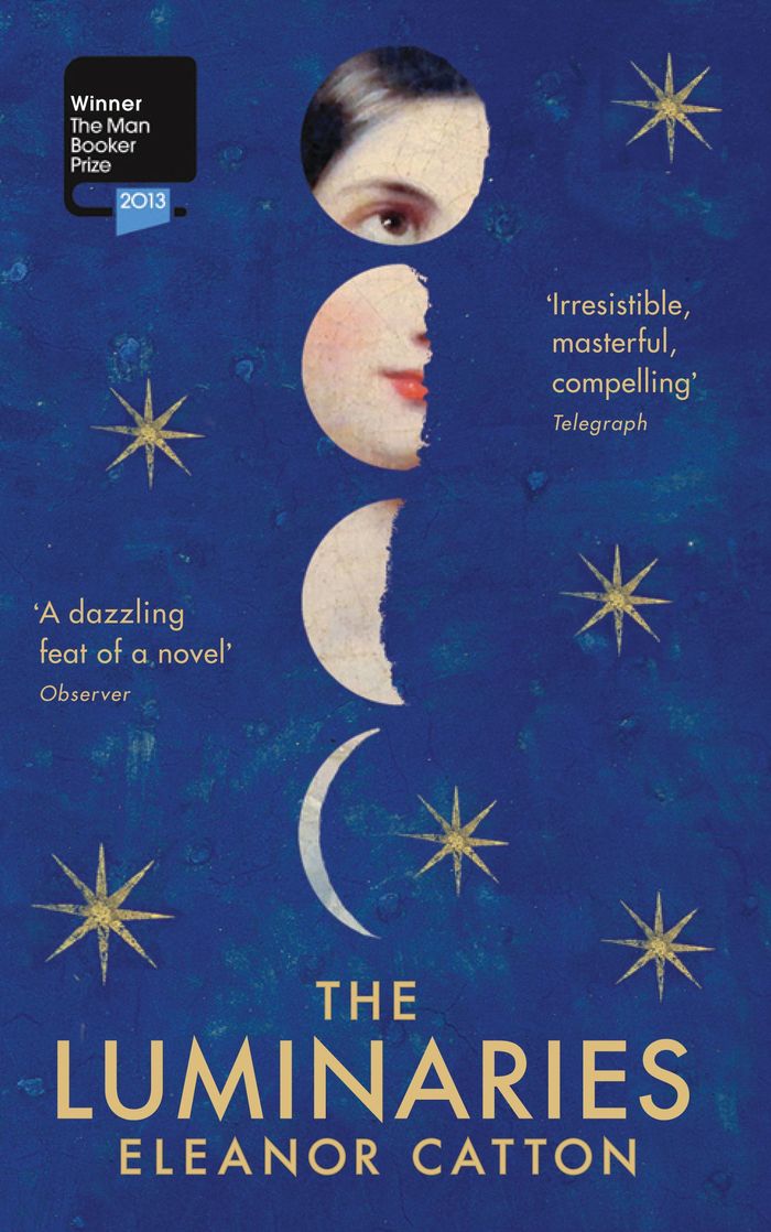Couverture du livre « THE LUMINARIES » de Eleanor Catton, librairie Les Contes Infusés à Corte