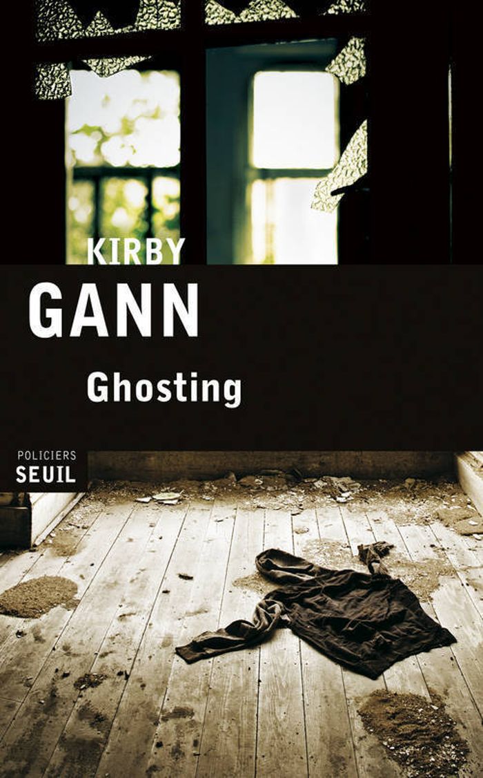 Couverture du livre « Ghosting : roman », librairie Les Contes Infusés à Corte