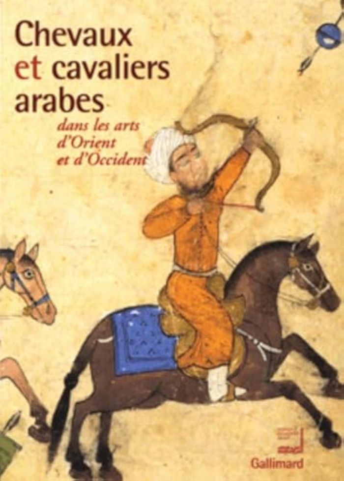 Couverture du livre « CHEVAUX ET CAVALIERS ARABES DANS LES ARTS D'ORIENT ET D'OCCIDENT » de Collectifs/alaoui, librairie Les Contes Infusés à Corte