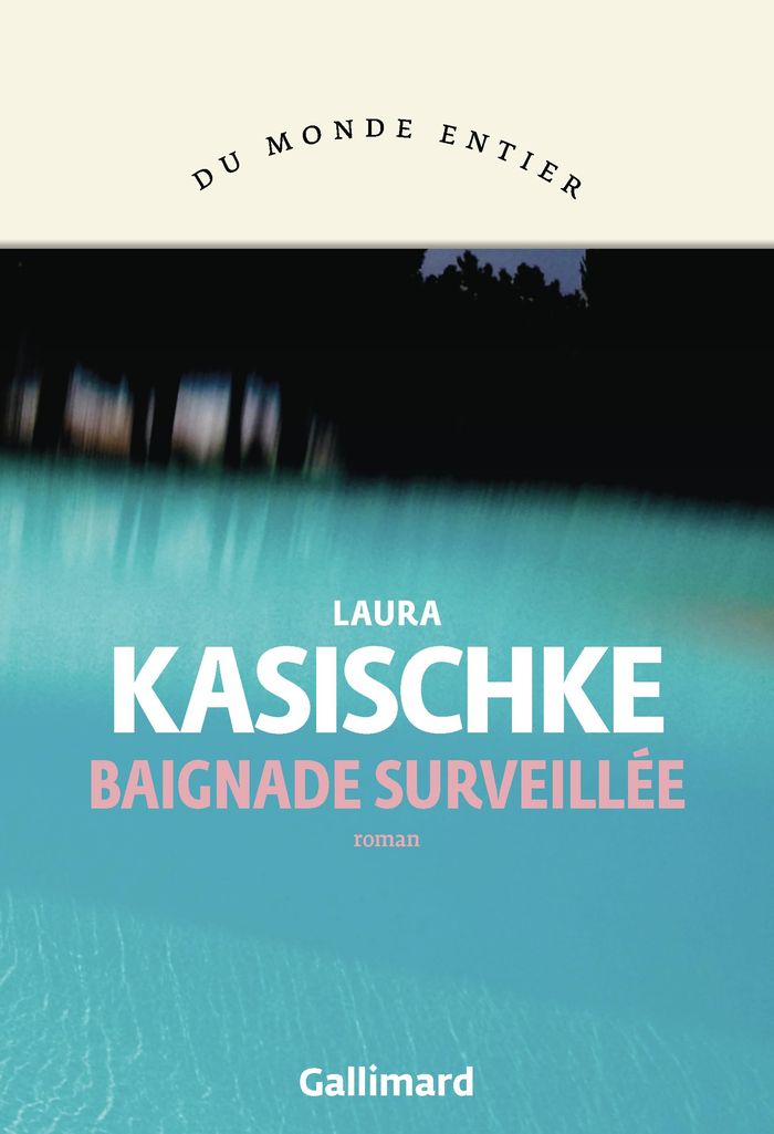 Couverture du livre « BAIGNADE SURVEILLEE », librairie Les Contes Infusés à Corte