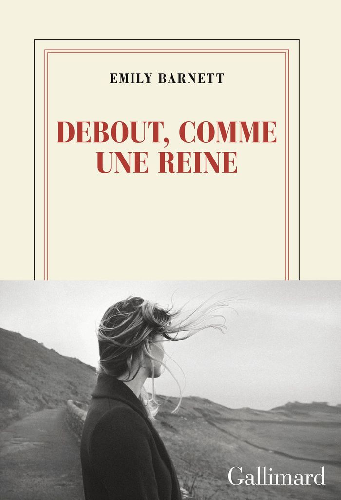 Couverture du livre « Debout, comme une reine » de Emily Barnett, librairie Les Contes Infusés à Corte