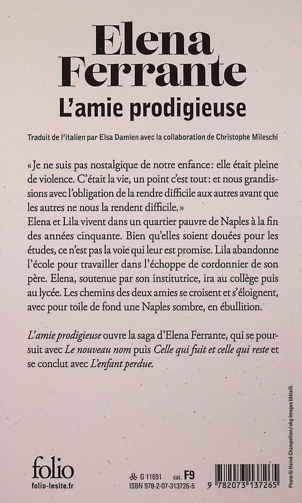 Quatrième de couverture de « L'amie prodigieuse : enfance, adolescence »