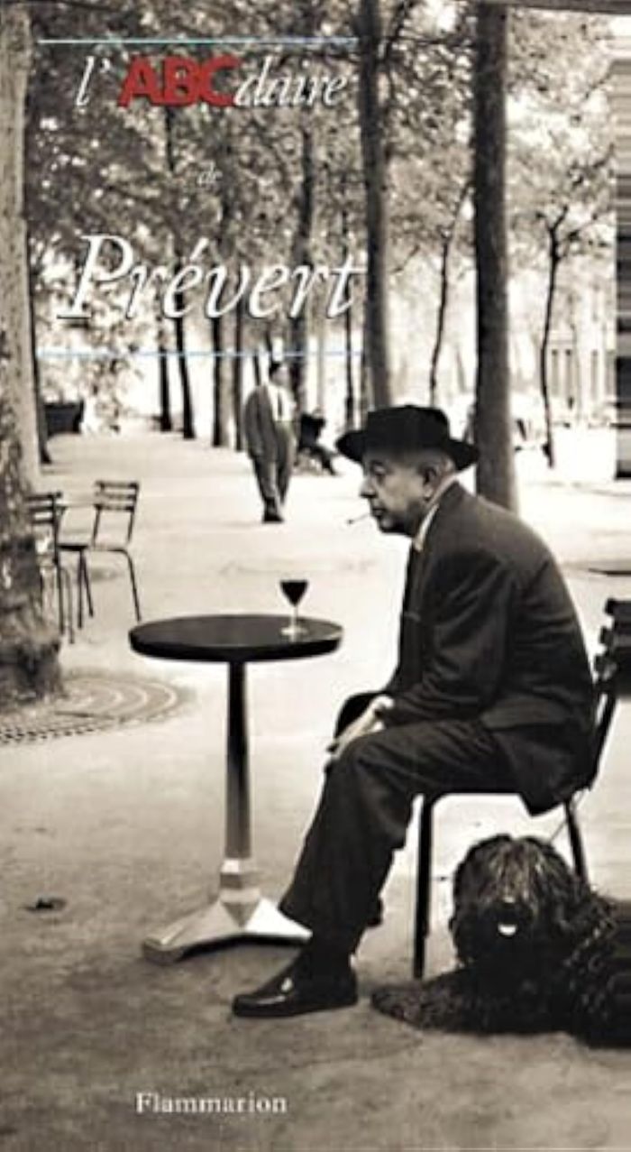 Couverture du livre « L'ABCDAIRE DE PREVERT - ILLUSTRATIONS, COULEUR » de Pierre Chavot, librairie Les Contes Infusés à Corte