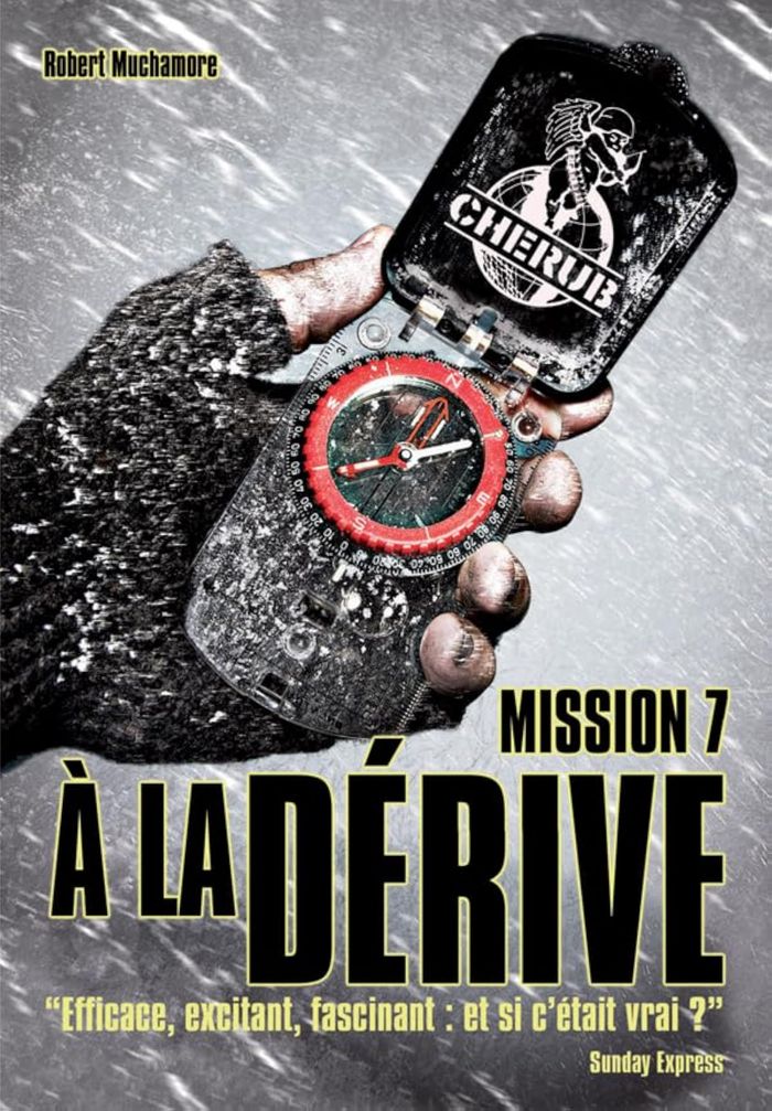 Couverture du livre « À la dérive » de Robert Muchamore, librairie Les Contes Infusés à Corte