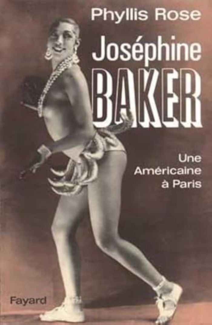 Couverture du livre « JOSEPHINE BAKER - UNE AMERICAINE A PARIS », librairie Les Contes Infusés à Corte