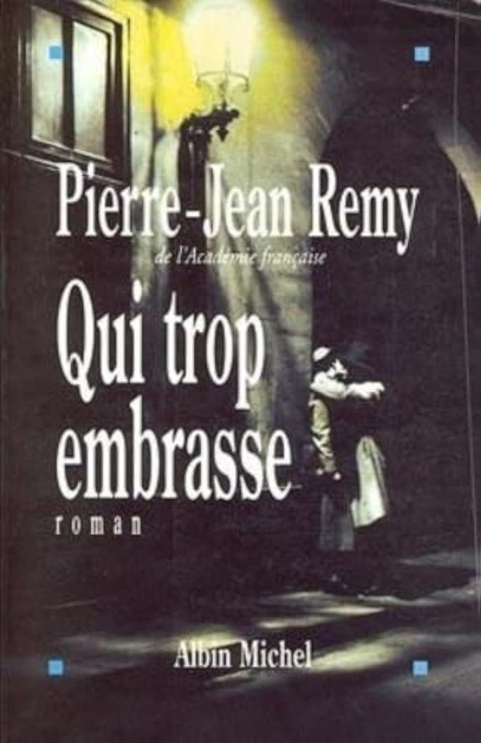 Couverture du livre « QUI TROP EMBRASSE », librairie Les Contes Infusés à Corte