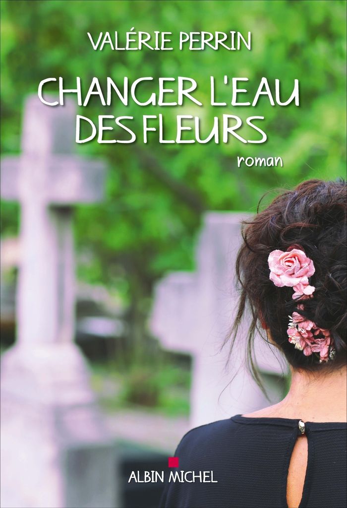 Couverture du livre « Changer l'eau des fleurs : roman », librairie Les Contes Infusés à Corte
