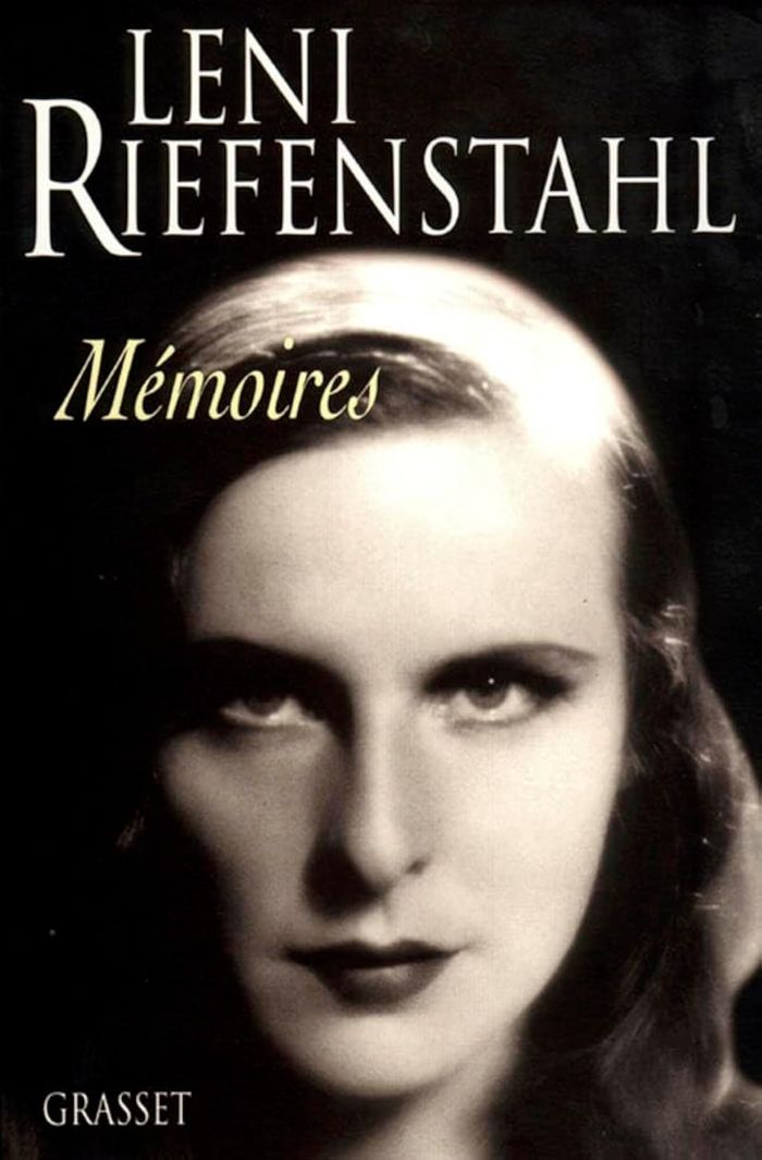 Couverture du livre « MEMOIRES » de Leni Riefenstahl, librairie Les Contes Infusés à Corte