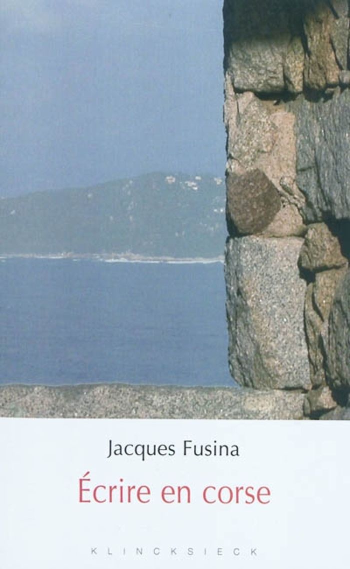 Couverture du livre « ECRIRE EN CORSE », librairie Les Contes Infusés à Corte