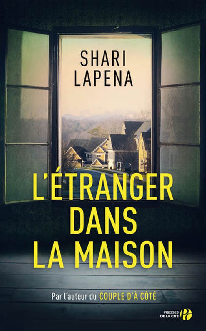 Couverture du livre « L'étranger dans la maison : roman », librairie Les Contes Infusés à Corte