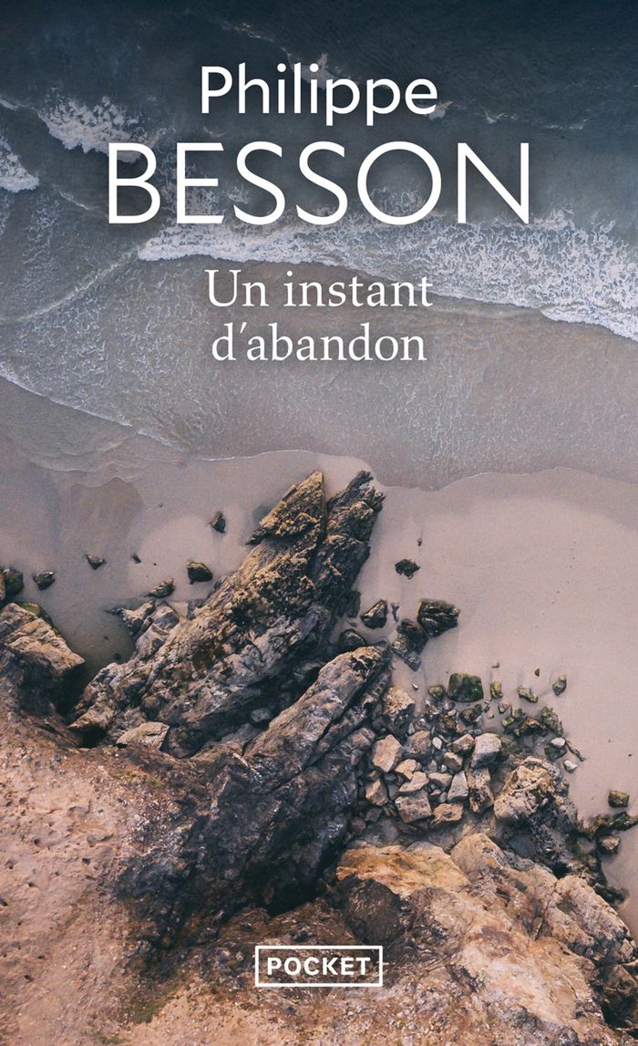 Couverture du livre « Un instant d'abandon », librairie Les Contes Infusés à Corte