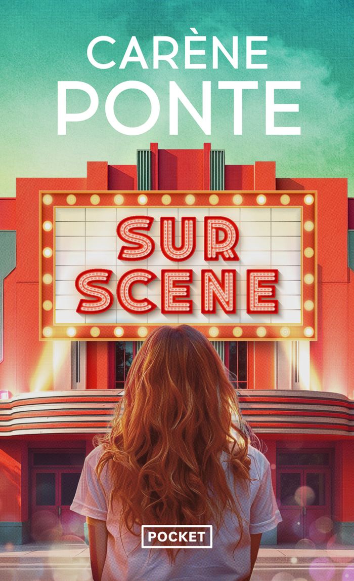 Couverture du livre « Sur scène » de Carène Ponte, librairie Les Contes Infusés à Corte